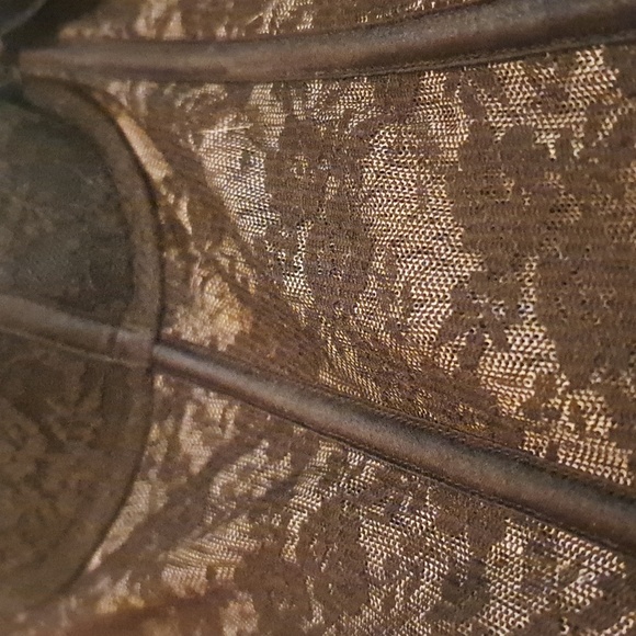 VICTORIA'S SECRET Straps optional lacy corset - Picture 2 of 6